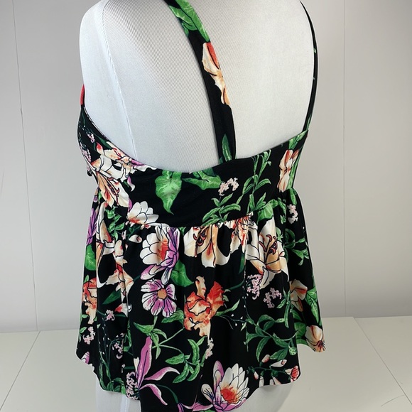 GUESS floral printed top, Stretch, Size M, Sleeveless - Picture 4 of 10